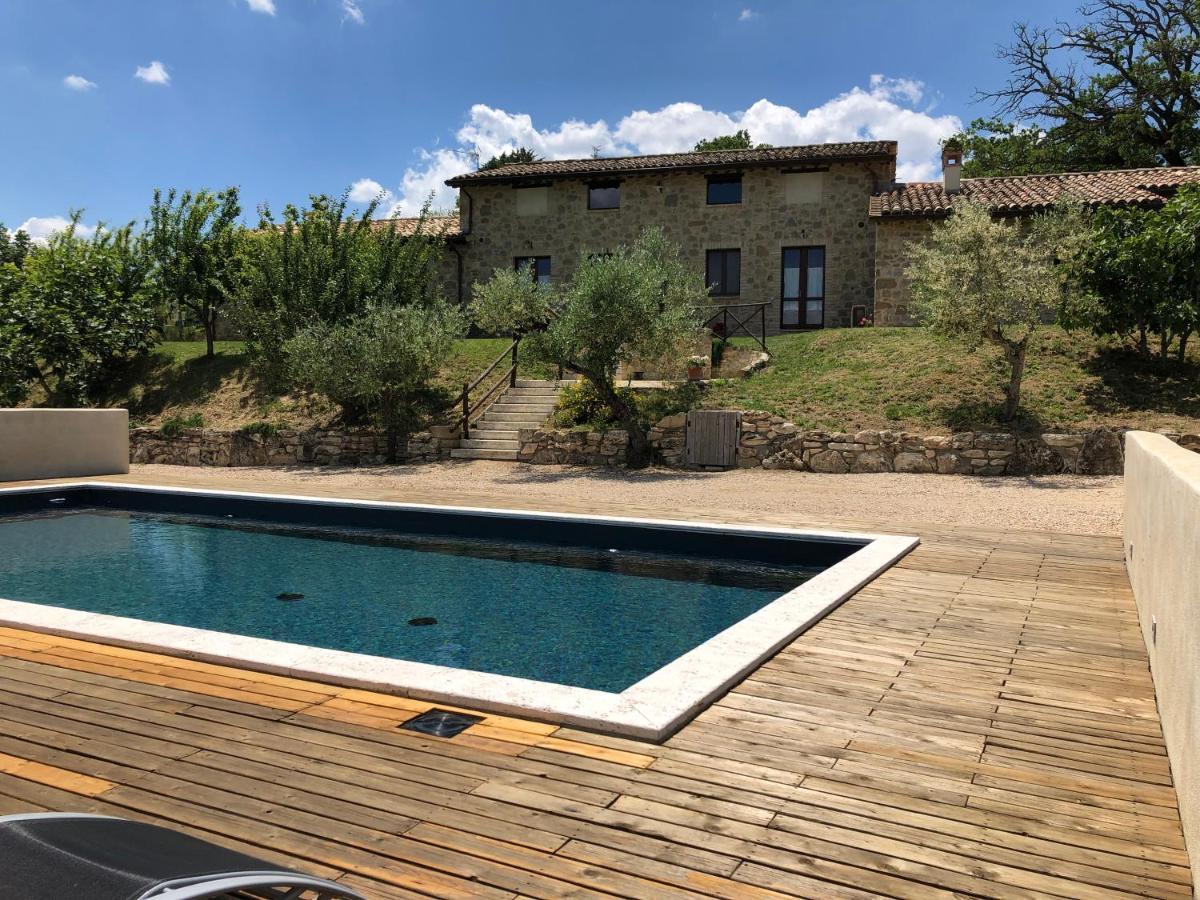 Agriturismo Sant'Angelo Holiday Farm 구알도카타네오 외부 사진