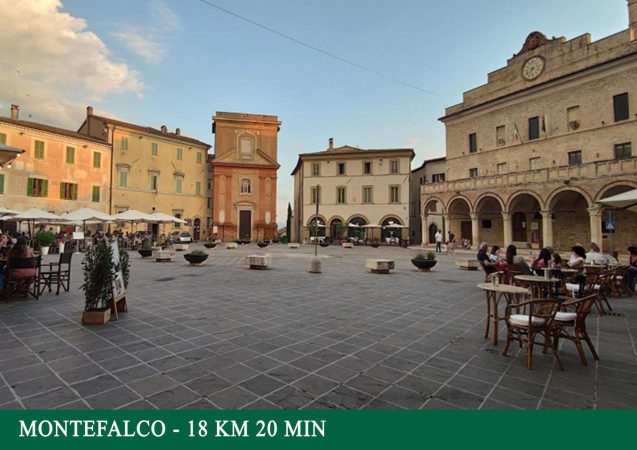Agriturismo Sant'Angelo Holiday Farm 구알도카타네오 외부 사진
