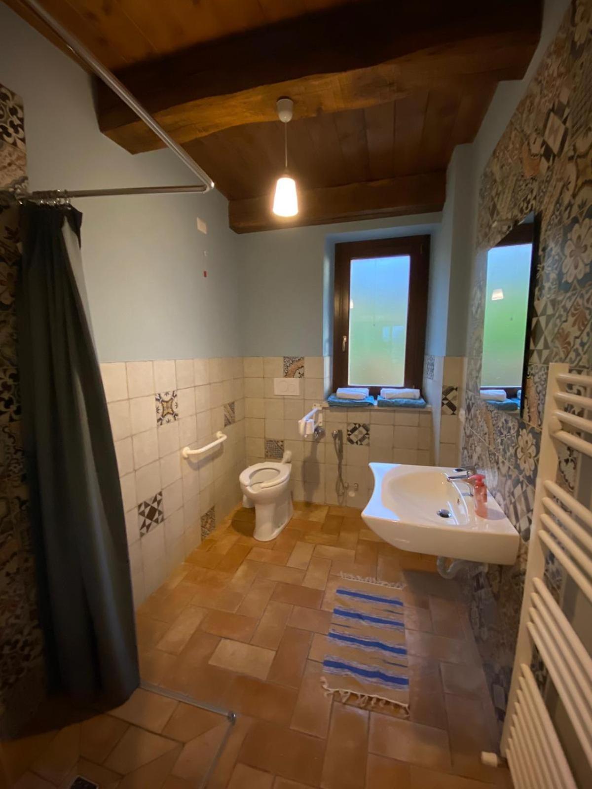 Agriturismo Sant'Angelo Holiday Farm 구알도카타네오 외부 사진